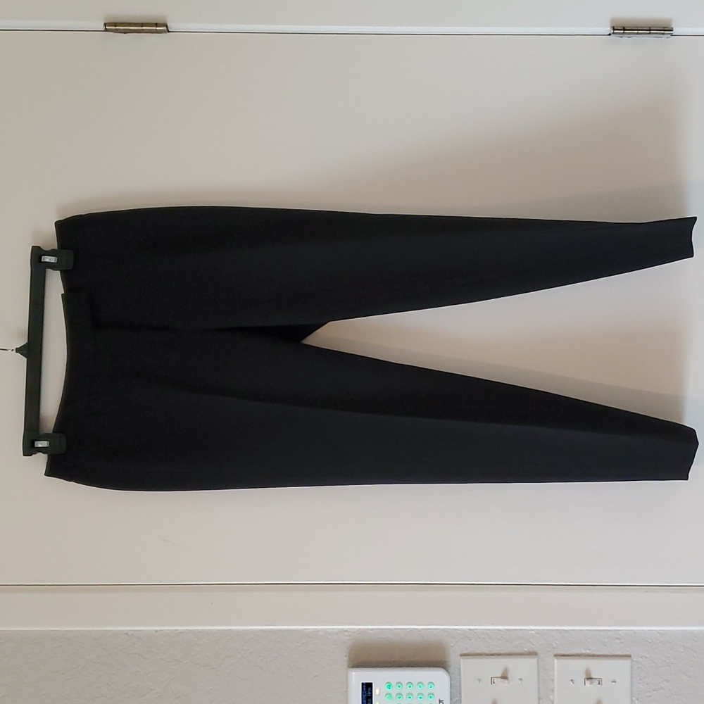 Ann Klein black slacks size 2